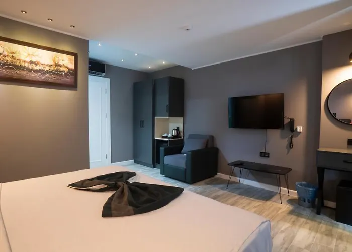 Estera Hotel Silent